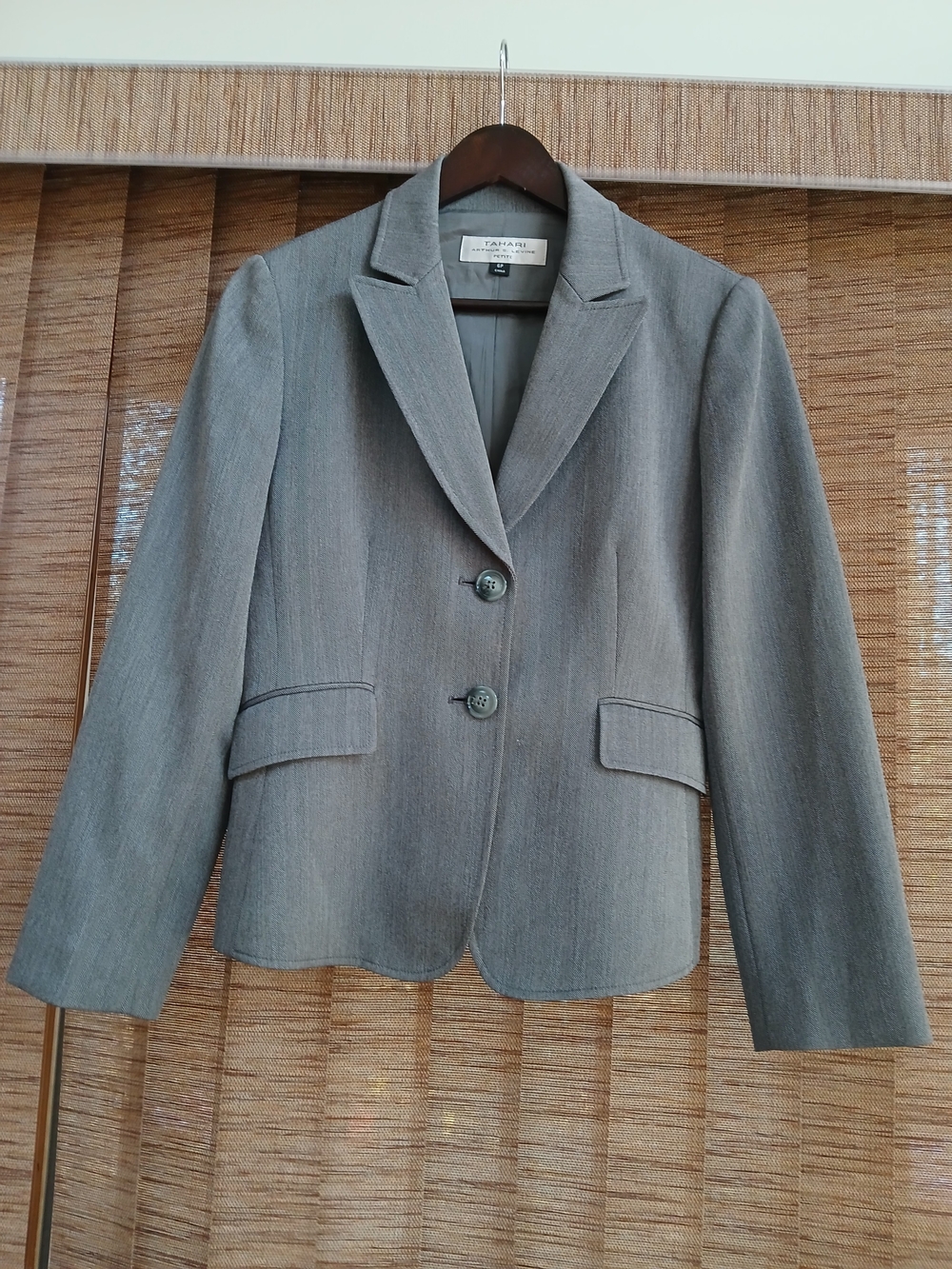 Tahari ASL Women's Gray Two-Button Blazer